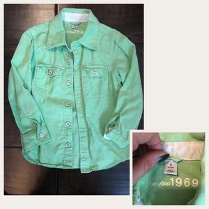 4 boys items for $15! Gap Boys Long Sleeve Shirt 5